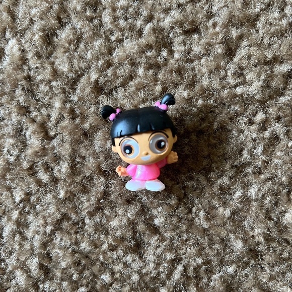 Disney Doorables: Series 8 Figurine – Monsters Inc – Boo - Picture 3 of 4